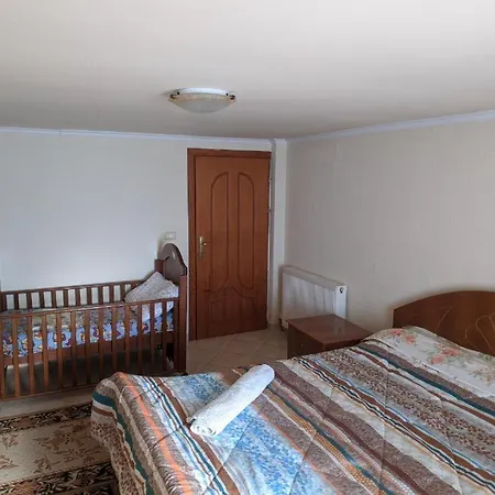 Kompleksi Porta E Gurte Korce Hotell Turan