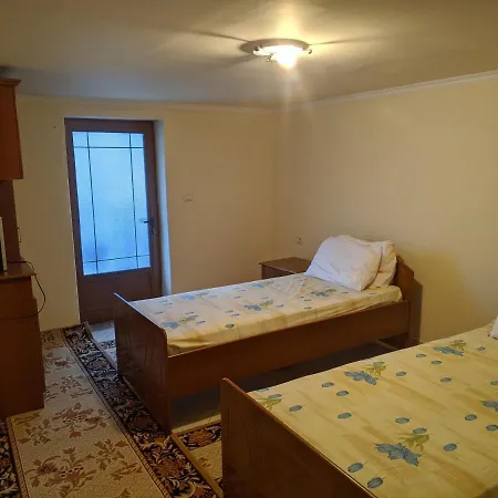 Kompleksi Porta E Gurte Korce
