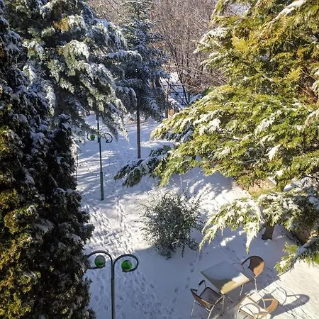 Kompleksi Porta E Gurte Korce Hotell
